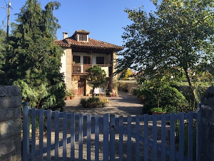 Se vende Casa Asturiana en Lledías de Llanes