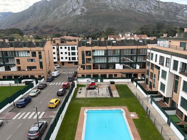 se vende atico duplex en posadfa de llanes con piscina 